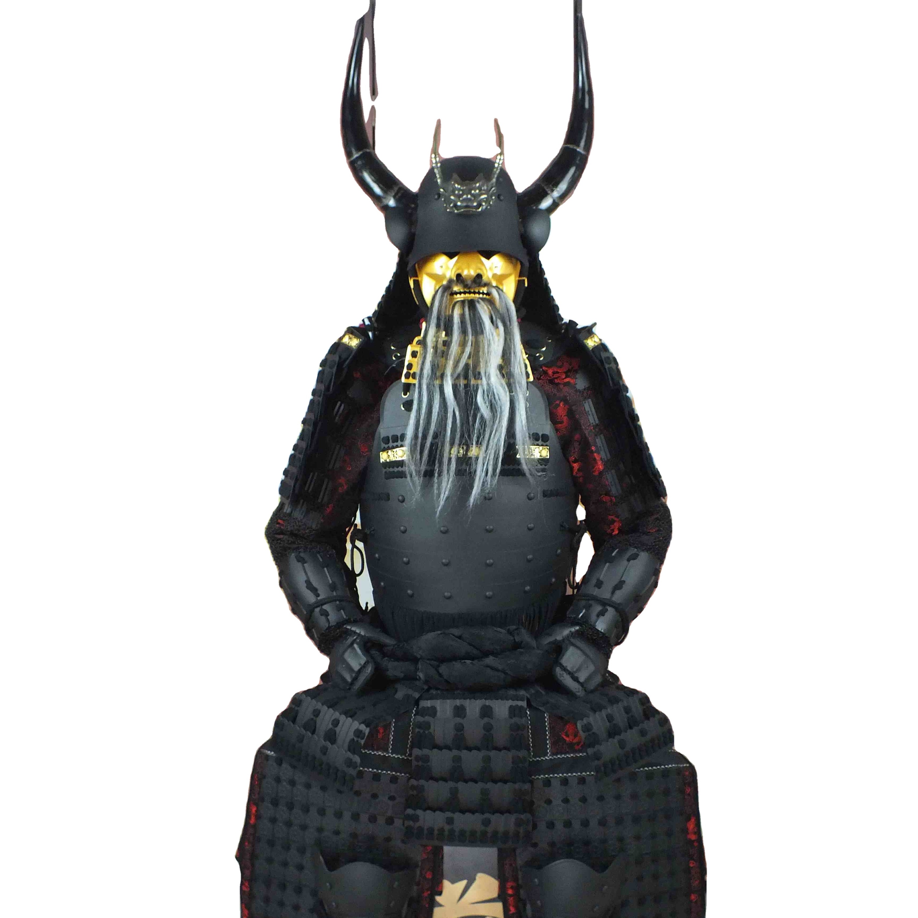手作りのエレガンス：ユニークな日本の侍の兜デザインであなたの