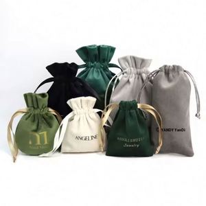 Sacs cadeaux miniatures en velours personnalisés avec doubles poignées en corde pour emballage de bijoux et de cadeaux de fête pour petites entreprises - Product Image 1