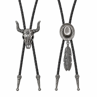 Ensemble de 2 cravates bolo vintage style western, pendentifs en alliage de zinc avec crâne de taureau et plume de chapeau de cowboy, avec cordons réglables en cuir PU