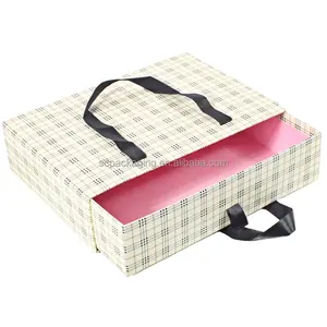 cartone paper suitcase box packaging enviroment friendly professional customized packaging box