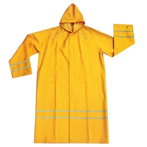 SLF-9096 China good quality popular PVC Polyester water proof with Reflective Tape rain suit coat wear