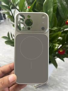 Chất lượng cao Matte PC trường hợp điện thoại cho <span class=keywords><strong>Iphone</strong></span> 17 Pro Max Hot Bán từ tính không dây sạc phụ kiện với mạ điện thủ công - Product Image 4