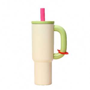 Gobelet de voyage américain de 40oz en acier inoxydable, couvercle en paille sans BPA, poignée moderne personnalisable, tasse chaude et froide ODM, nouvel arrivage - Product Image 5