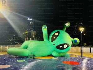 Personnage extraterrestre gonflable LED vert lumineux en tissu Oxford pour festivals/expositions - Product Image 2