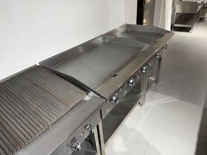 OUTE Piastra Professionale a Gas da 36 Pollici con 3 Bruciatori, Altezza Regolabile, Risparmio Energetico, Supporto a Gravità per Ristoranti - Product Image 2