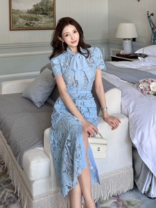 Nouveautés <span class=keywords><strong>Robe</strong></span> <span class=keywords><strong>longue</strong></span> élégante et sexy sans bretelles à fente haute, sept couleurs, style français 2026 - Product Image 2