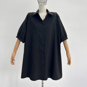 Camicia Oversize <span class=keywords><strong>Nera</strong></span> di Lusso Casual da Donna con Ricamo in <span class=keywords><strong>Tulle</strong></span> a Farfalla sul Retro e Maniche a Sbuffo - Product Image 3