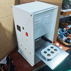 Máquina Manual Eléctrica de Sellado de Cápsulas de Aluminio Nespresso de 6 Orificios, Compatible con Cápsulas <span class=keywords><strong>Vertuo</strong></span>, <span class=keywords><strong>Dolce</strong></span> <span class=keywords><strong>Gusto</strong></span> y K-cup, Múltiples Orificios - Product Image 1