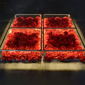 جدار زهور الورد الأحمر الاصطناعي مع أرضية رقص ليد لتزيين حفلات الزفاف