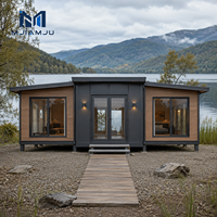 Maison conteneur préfabriquée mobile modulaire démontable de luxe au design artisanal moderne, extensible, à double aile et mur en verre, compacte