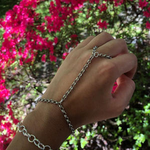 <span class=keywords><strong>Pulsera</strong></span> <span class=keywords><strong>de</strong></span> mano <span class=keywords><strong>de</strong></span> acero inoxidable con anillo, libre <span class=keywords><strong>de</strong></span> deslustre, cadena <span class=keywords><strong>de</strong></span> eslabones gruesos <span class=keywords><strong>para</strong></span> hombres y mujeres, <span class=keywords><strong>pulsera</strong></span> <span class=keywords><strong>de</strong></span> cadena <span class=keywords><strong>de</strong></span> mano gótica Punk - Product Image 2