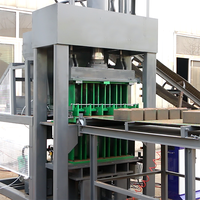 Presse à briques haute pression de 100 tonnes pour la fabrication de blocs de briques, idéale pour le commerce de machines BTC