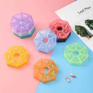กล่องยาใส่ยา 7 วัน แบบพกพา ราคาโรงงาน พร้อมช่องแบ่งหลายช่อง สำหรับการเดินทาง - Product Image 1