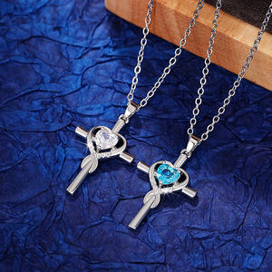 Commercio all'ingrosso della fabbrica di lusso a forma di cuore bianco/blu cristallo zircone croce collana per le donne di moda del partito ciondolo collane - Product Image 3