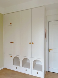 <span class=keywords><strong>Armadio</strong></span> per Bambini Anti-Ribaltamento con Struttura Stabile, Grande Capacità per la Conservazione dei Vestiti, Ideale per Famiglie, Townhouse e Camerette - Product Image 3