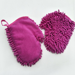 Gant de lavage de voiture en microfibre chenille violet 25,5x23 cm pour le nettoyage des véhicules - Product Image 2