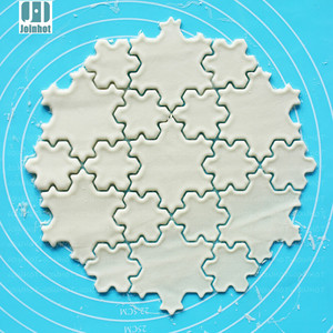 Cookie Cutter Set Irregular Shape Plastic Multi Compartment For Cake Baking Tools - Product Image 1