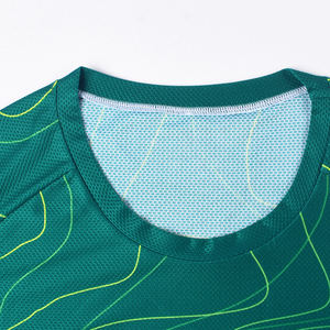 Camiseta Deportiva Sublimada Personalizada de Alta Calidad para Hombre, Diseño Nuevo, 100% Poliéster, Manga Corta, Secado Rápido, Ecológica, Venta al Por Mayor - Product Image 3