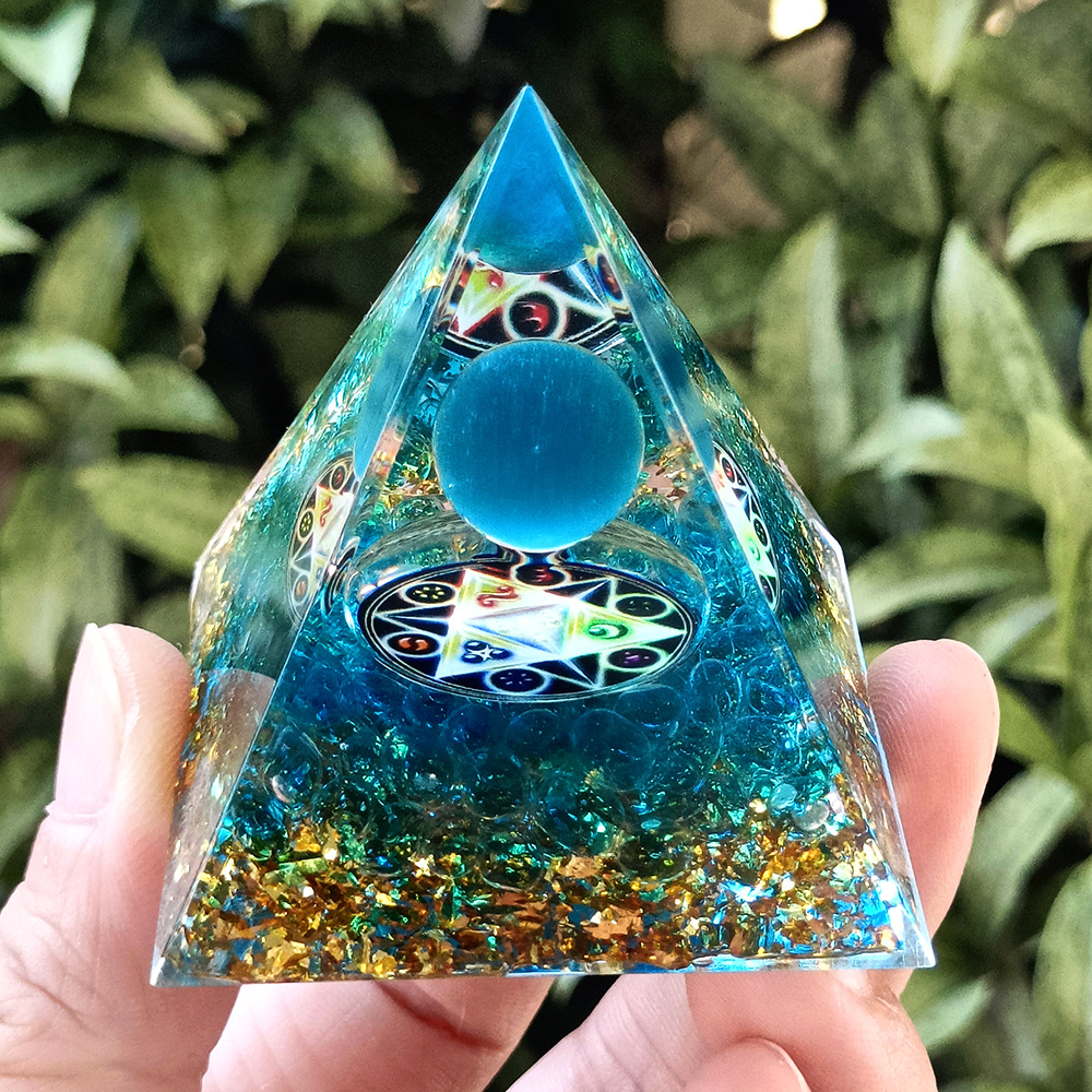 Blue Cat's Eye Glass