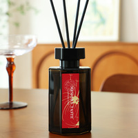 200ML Célébration de mariage Cadeaux de fête Ornements de parfum d'intérieur Air frais et Souvenirs Diffuseur de roseaux
