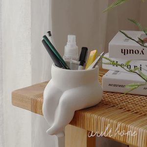 Florero de Resina con Figura Humana Moderna, Decoración de Mesa, Estilo Nórdico, Maceta con Forma de Cuerpo - Product Image 2