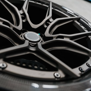 Jantes forgées de 18, 19, 20 et 22 pouces pour Lamborghini Aventador SVJ Roadster, Huracan <span class=keywords><strong>Spyder</strong></span>, Urus, Mercedes-Benz, BMW, <span class=keywords><strong>Audi</strong></span>, Ford CM5-<span class=keywords><strong>R</strong></span> MgCarbon+ - Product Image 4