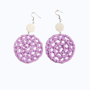 Pendientes tejidos Pendientes de color ratán Pendientes de moda dulces y encantadores para mujeres Uionen 1033 - Product Image 3