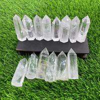 Natürlicher Klarer Quarz-Edelstein, Einseitig Terminierter Punkt, Geschnitzte Heilsteine, 5-6cm Größe, Wasserdichter Feng-Shui-Behälter, Individuell Anpassbar