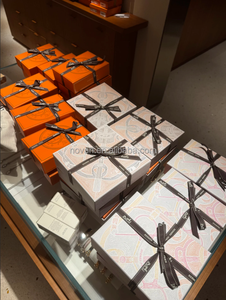 <span class=keywords><strong>Parfum</strong></span> <span class=keywords><strong>de</strong></span> marque <span class=keywords><strong>de</strong></span> luxe pour hommes et femmes, <span class=keywords><strong>parfum</strong></span> <span class=keywords><strong>de</strong></span> longue durée <span class=keywords><strong>de</strong></span> qualité supérieure, commandes en gros avec stock disponible dans <span class=keywords><strong>l</strong></span>'entrepôt américain - Product Image 4