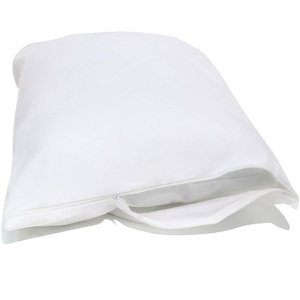 2 pack impermeable con cremallera almohada cubre chinches Protector, hipoalergénico 21x36 - Product Image 1