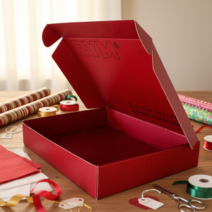 Boîtes d'expédition de vêtements personnalisées recouvertes d'un film mat avec impression à effet UV, emballages cadeaux pour envoi postal - Product Image 2