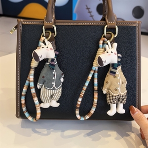 Écharpes rétro, pendentifs cerf, poupées en tissu artisanales, porte-sacs, porte-clés, sacs d'école pour étudiants et accessoires - Product Image 5
