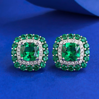 Boucles d'oreilles clous halo en argent sterling 925 plaqué rhodium avec zircon cubique vert taille carrée 7 mm pour femme, cadeau de fête