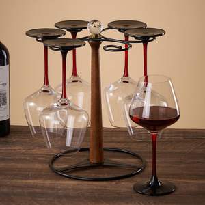 ชั้นวางแก้วไวน์ทันสมัยพร้อมฐานไม้เนื้อแข็งและโครงเหล็กสำหรับจัดแสดงในบ้าน รองรับแก้วไวน์ได้ 5 ถึง 9 ใบ - Product Image 2