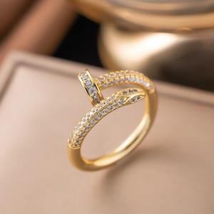 راكول تصميم الهيب هوب حلقة مفتوحة سيدة الموضة اكسسوارات الحزب مع زركونيا لامعة لون الذهب والمجوهرات للنساء هدية عصرية أنيقة - Product Image 1