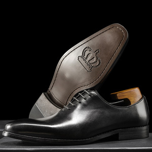 Traje Formal de Cuero de Alta Calidad y Zapatos de Vestir para Hombre, Última Moda, para Fiestas y Bodas - Product Image 2