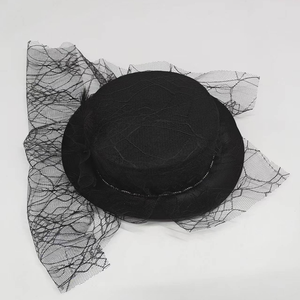 Sombrero de Malla con Plumas, Estilo Retro Europeo Occidental, Elegante, Negro, para Fiestas Formales, Transpirable, con Protección Solar, de Poliéster, para Mujer - Product Image 6
