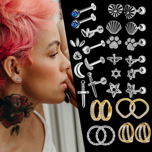 أقراط صغيرة من الفولاذ المقاوم للصدأ للبيع بالجملة من المصنع ، أقراط طوق الزركون المطلية بالذهب على شكل قلب وقلب وقشرة القمر - Product Image 3