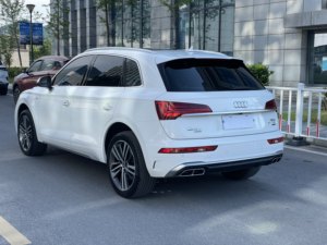 El <span class=keywords><strong>Precio</strong></span> de Exportación de Segunda Mano del <span class=keywords><strong>Audi</strong></span> Q5L 40T <span class=keywords><strong>2022</strong></span>, un <span class=keywords><strong>SUV</strong></span> de Gasolina Profesional, Moderno y Dinámico, es Bajo - Product Image 5