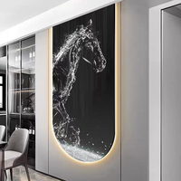 Lampe LED 3D de luxe moderne en forme d'arche, élément de cheval en cours d'exécution, plaque de cristal de carbone, peinture décorative sculptée finement haut de gamme