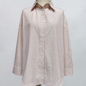 Camisa Casual de Manga Larga con Cuello Abotonado, a Rayas y de Color Sólido, de Primavera y Otoño, en Telas de Lujo Ligeras, Personalizada al por Mayor OEM/ODM - Product Image 2