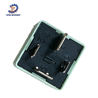 Relais AUTO CAR 12V OEM 4H0951253 4H0 951 253 pour Au-di A3 A4 A5 B-MW 1502-2002 Mer-ce-des Be-nz CLS
