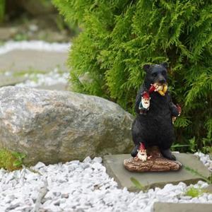 Ornamento in Resina Orso Nero che Mangia Uccellino Anziano Bigfoot, Scultura Decorativa da Giardino per Ingresso Casa, Bestseller Transfrontaliero - Product Image 3