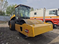Rouleau compacteur à tambour unique de 147 kW, 20 tonnes, SSR200C-10S avec support de compactage en pente, équipement de compactage routier vibrant