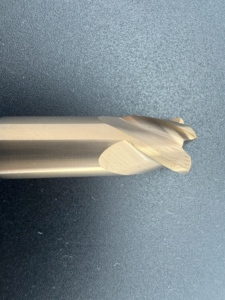 Quenching Materials Corner Radius <strong>End</strong> <strong>Mills</strong> Designed for Efficient Milling Cutter Applications - Product Image 3