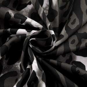 Pyjama <span class=keywords><strong>en</strong></span> soie léopard 2024-border et automne envoi <span class=keywords><strong>express</strong></span>, manches longues et - Product Image 6