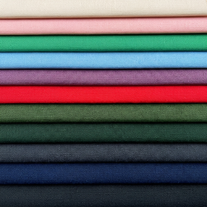Tissu en mélange de coton et de polyester 70/30, résistant à l'abrasion, poids moyen, matière pour chemise - Product Image 1