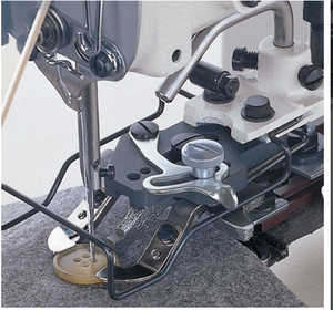 Machine à <span class=keywords><strong>coudre</strong></span> à boutonnières JUKIS MB-1377 du Japon avec mécanisme de changement de forme de point rapide - Product Image 5