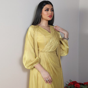 Elegante Abito Lungo in Poliestere per Primavera e Autunno, Set Abaya Musulmano con Cappotto e Gilet, Vestito Chic ed Elegante per Feste di Compleanno e Serate di Gala - Product Image 6