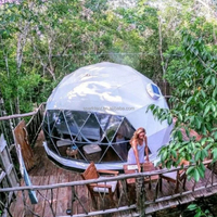Tente dôme géodésique pour glamping extérieur de 20 pieds à prix abordable avec puits de lumière